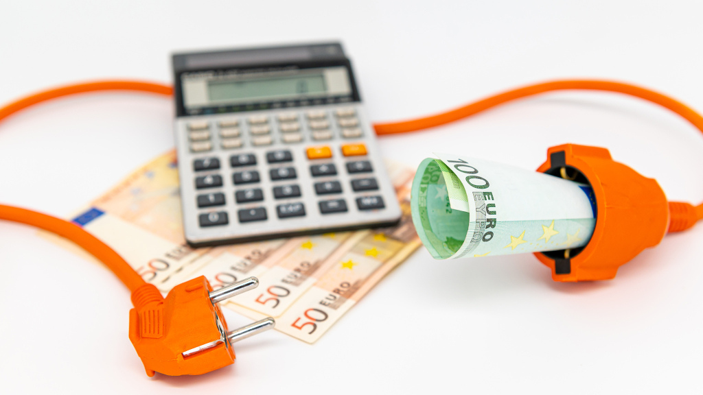 Studie zu Strompreisen: Treue Kunden zahlen Milliarden drauf