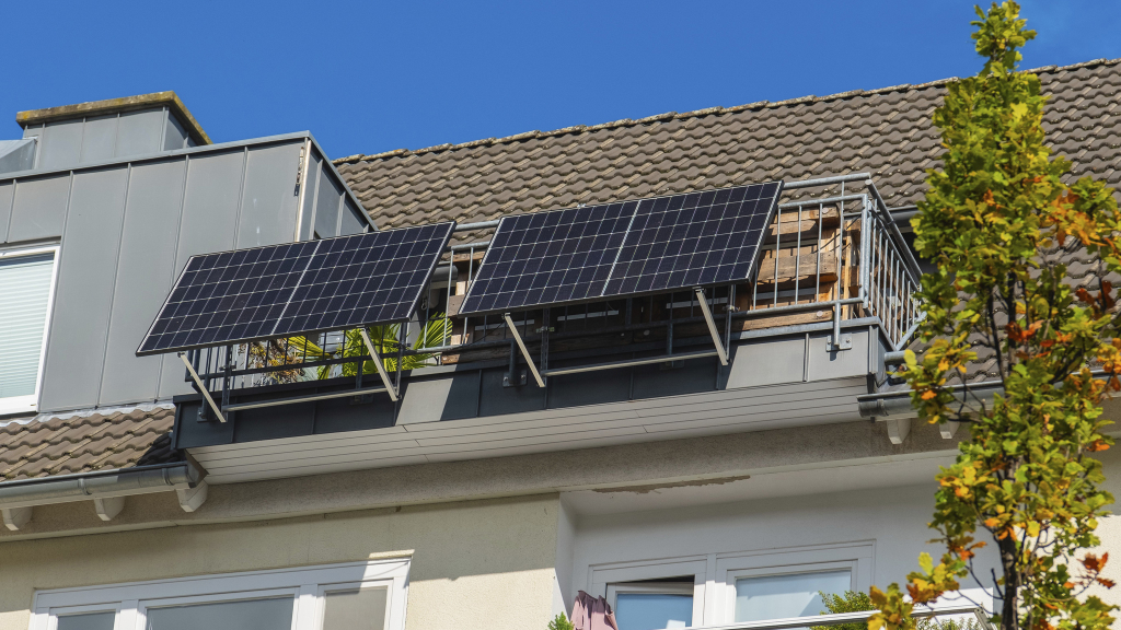 Balkonkraftwerke: Mehrere Hundert Euro Förderung – doch kaum einer nutzt sie