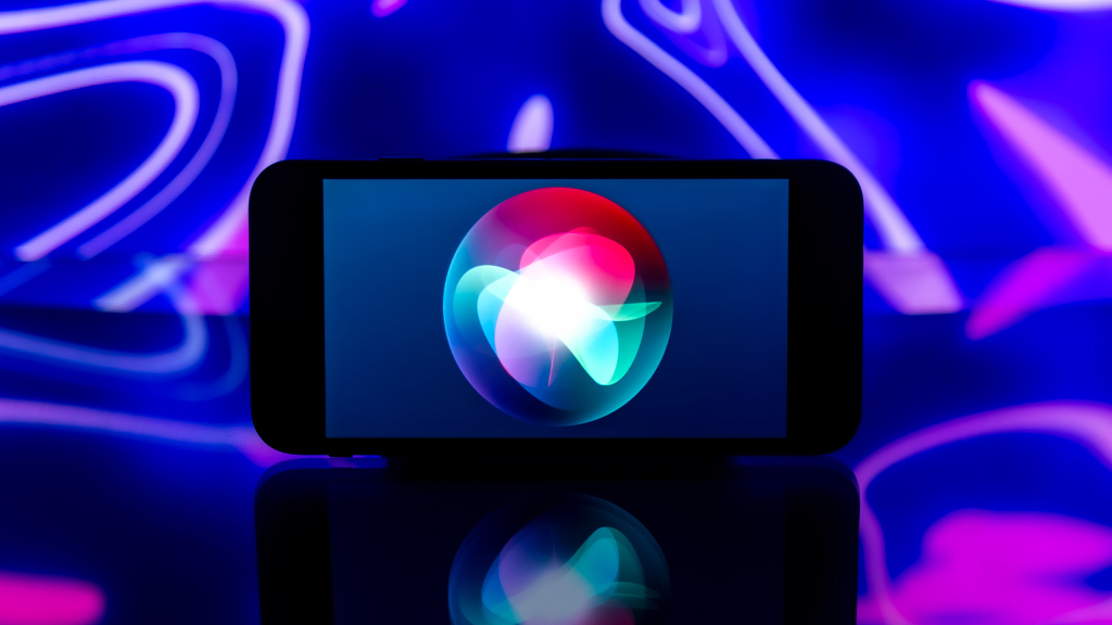 Apple baut Siri um: Die neue App soll noch 2026 starten