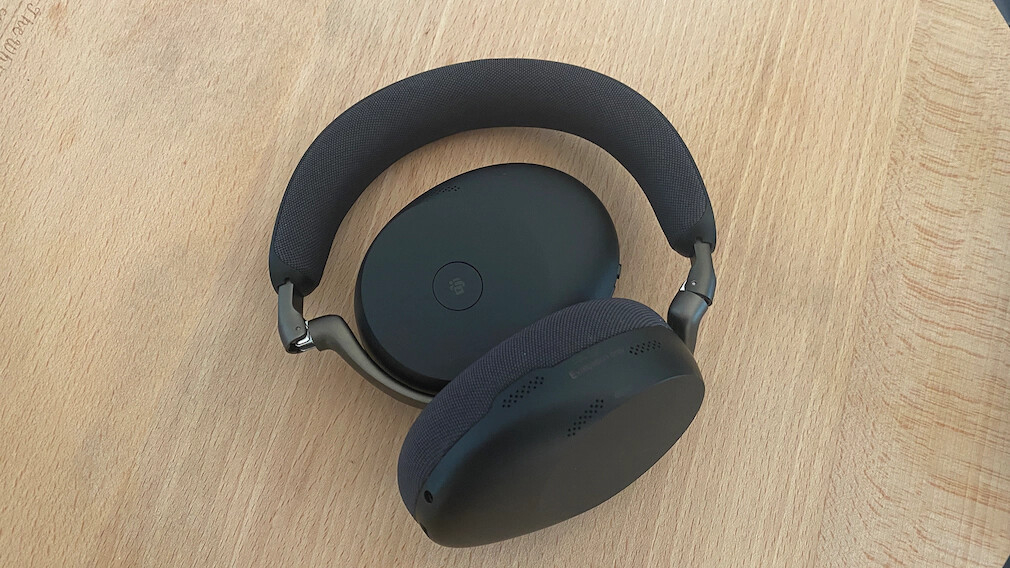 Der Jabra Evolve3 85 im Test: Schafft der Kopfhörer den Spagat zwischen Büro-Alltag und Vergnügen?