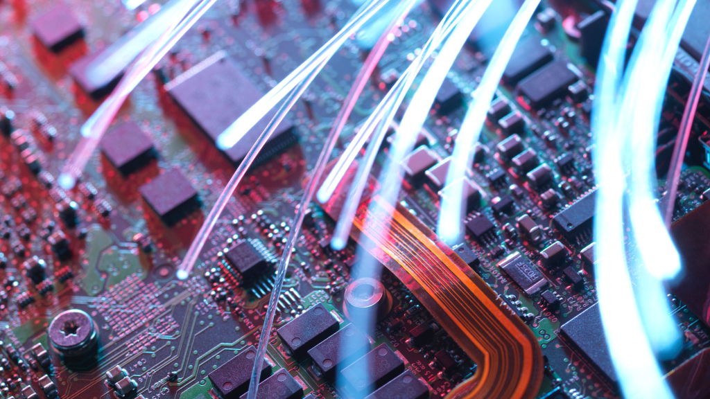 Forscher warnen vor Lauschangriffen via Glasfaserkabel