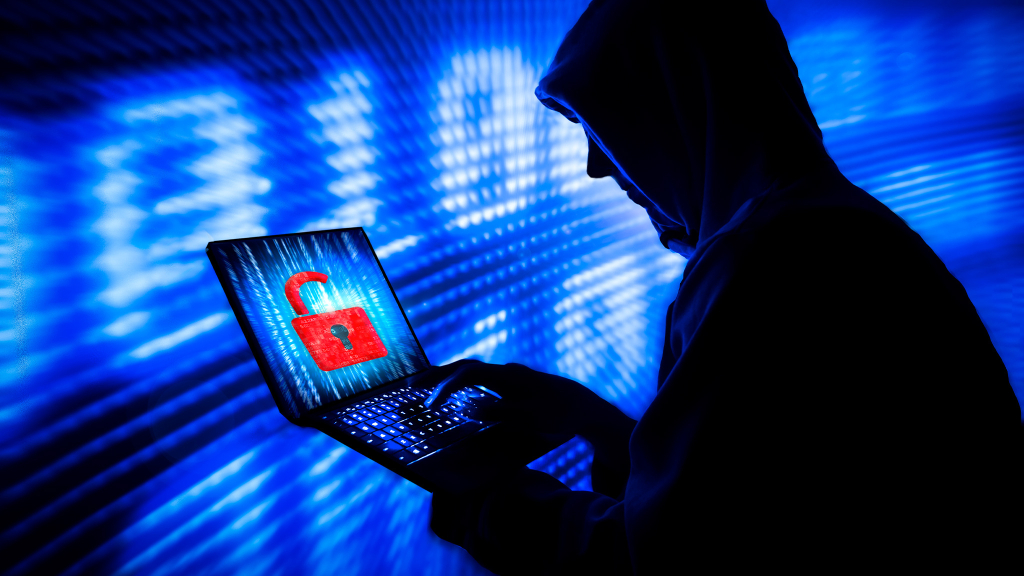 Ryanair gehackt? Kundendaten im Darknet aufgetaucht