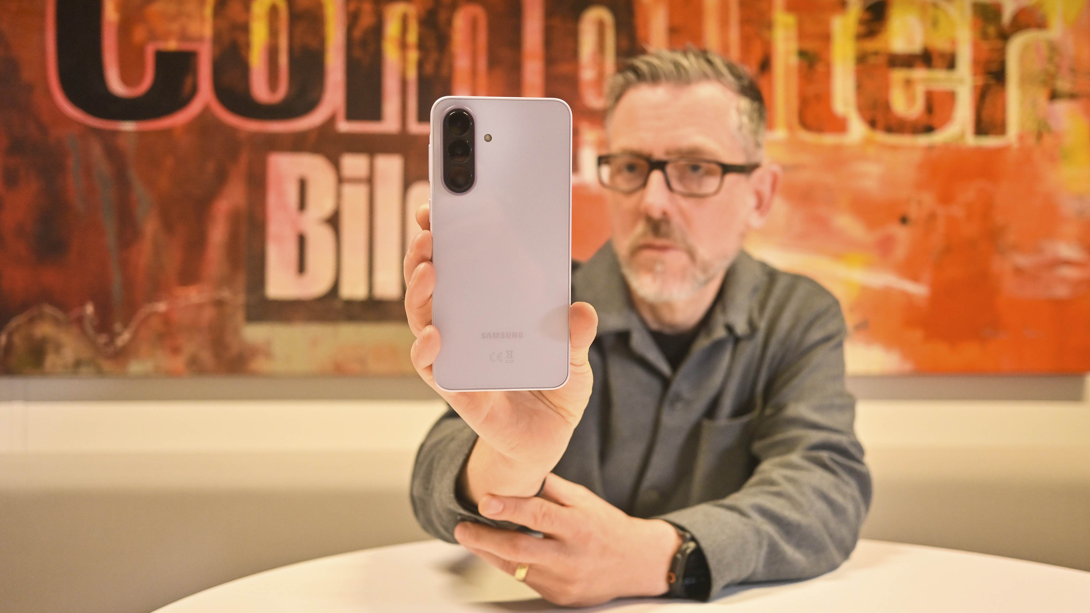 Galaxy A37 im Test: Gibt es ein besseres Samsung unter 300 Euro ...