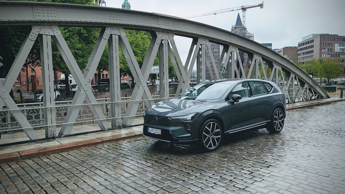 Volvo EX60