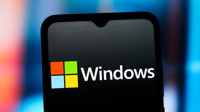 Windows-Logo auf einem Smartphone