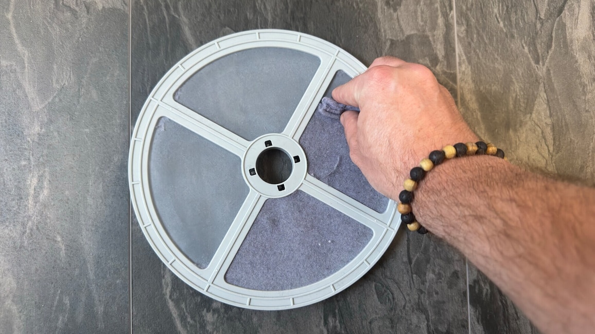 Flusensieb des Mini-Wäschetrockners