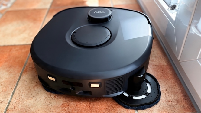 Eufy C30 Edge im Test: Starke Kantenreinigung aus der Mini-Station?