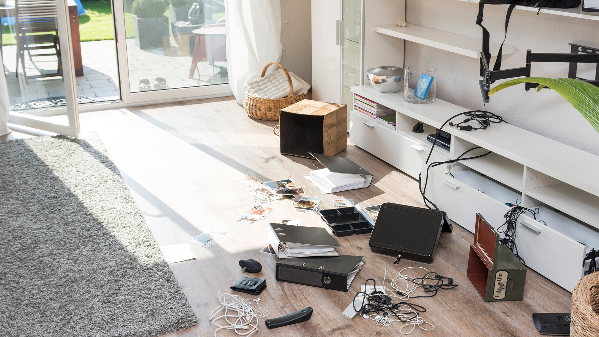 Forderung nach Schadenersatz: Betrug mit KI-Bildern - COMPUTER BILD