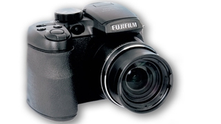 Video zum Test: Digitaler Fotoapparat Fujifilm Finepix S1500