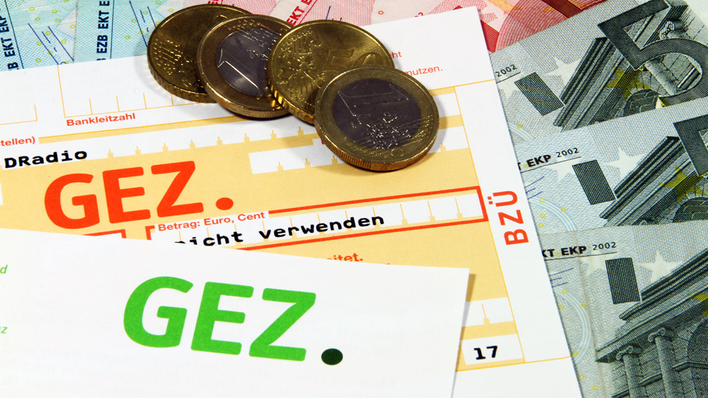GEZ-Befreiung: Diese Voraussetzungen müssen erfüllt sein - COMPUTER BILD