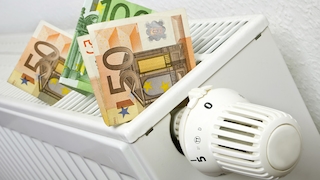 Preis-Schock: Heizkosten steigen 2013 um 18 Prozent Mieter müssen in Deutschland 2013 mit einer saftigen Heizkostenabrechnung rechnen. 