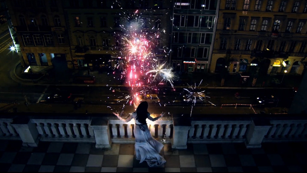 Ausschnitt aus dem Musikvideo „Firework“ von Katy Perry