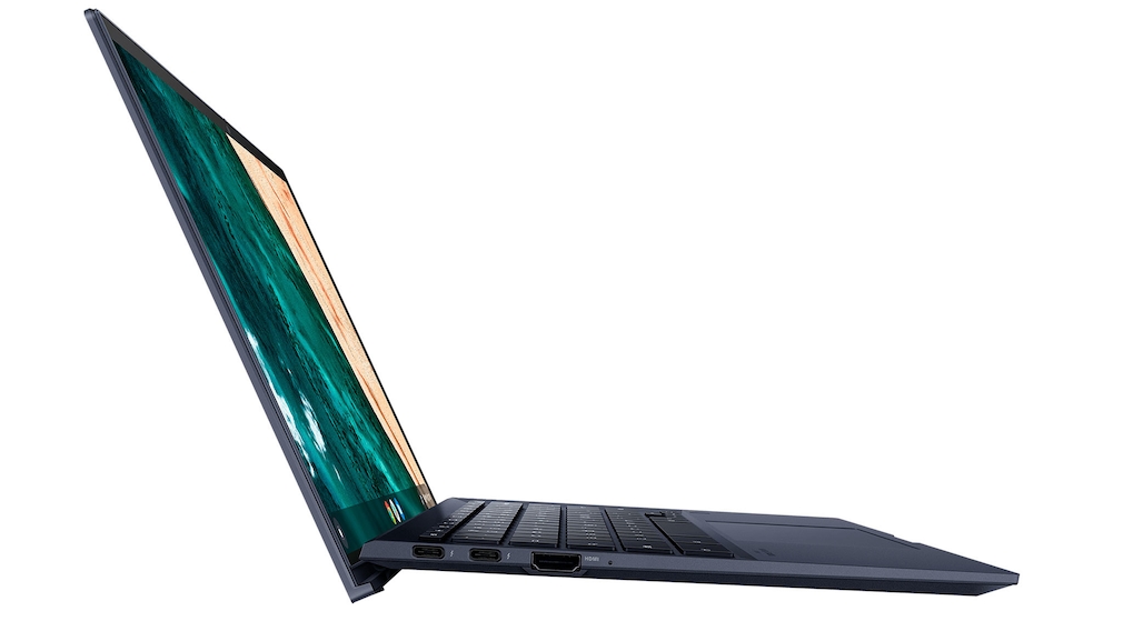 Asus Chromebook CX9 in der Seitenansicht vor weißem Hintergrund