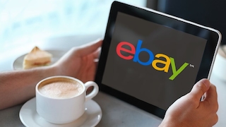 Tablet mit Ebay-Logo