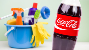 Wundermittel Cola: Löscht den Durst, löst den Rost!