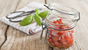 Perfekte Zeit zum Einwecken: 7 Tipps für Weckgläser