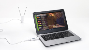 DVB-T2-Sticks im Test: Fernsehen für unterwegs!