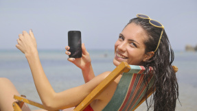 Smartphone im Sommer schützen: Die besten Tipps!