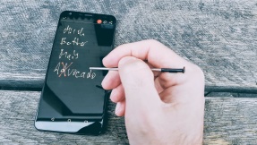 LG Q Stylus im Test: Geht dem Note 9 nun der Stift?
