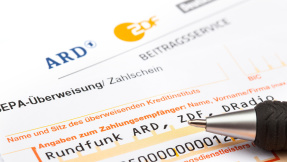 Rundfunkbeitrag: Steigt die Gebühr bald jährlich?