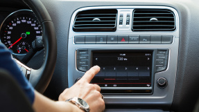DAB für alte Autos: Dieses Gadget spart Geld und Arbeit