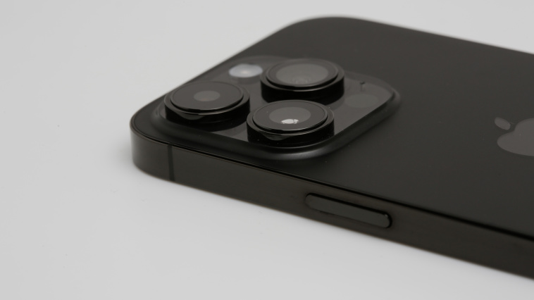 iPhone 14 Pro im Test: Volle Power im handlichen Format