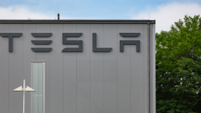 Tesla-Produktion steht bis Ende kommender Woche still