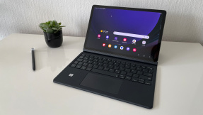 Das Samsung Book Cover Keyboard macht das Tablet zum Laptop