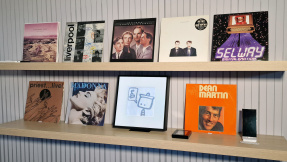 Der Samsung Music Frame zeigt sich im Test von der schönsten Seite