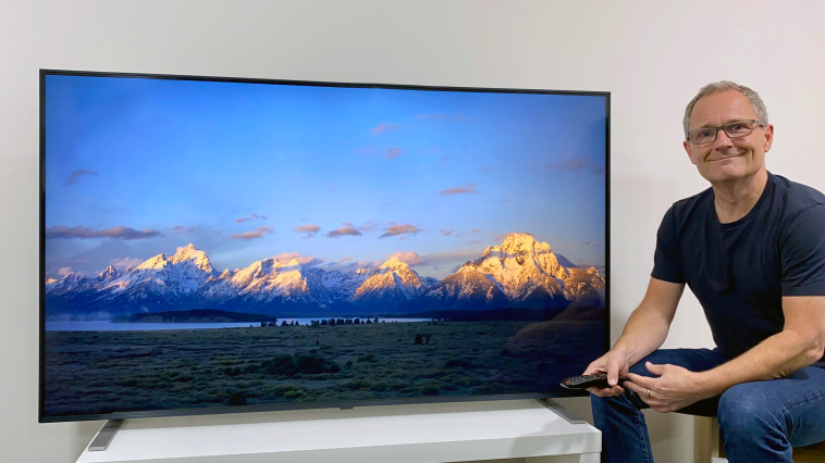 Der LG QNED85 zeigt im Fernseher-Test die Vorzüge von 120 Hertz