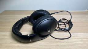 Der Sennheiser HD 620S ist unauffällig und gut