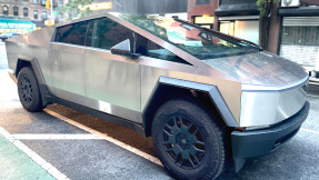 Tesla erweitert Batterieschutz des Cybertrucks