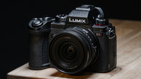Panasonic frischt seine Vollformat-Systemkamera für Einsteiger auf
