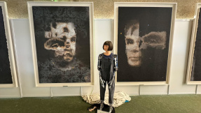 Sotheby's versteigert erstmals von Roboter gemaltes Bild