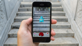 42-Jähriger stürzt bei Pokémon-Go-Spiel in die Weser