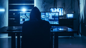 Italien: 15-jähriger Hacker leitet Frachtschiffe um