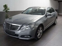 Bild des Angebotes Mercedes-Benz E 500 AVANTG. ACC Leder Navi Panorana RKam PDC