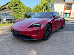 Bild des Angebotes Porsche Taycan Perf. Batterie+ Luftfahrwerk Doppelverglasung