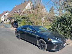 Bild des Angebotes Lexus ES 300 300h+F+SPORT