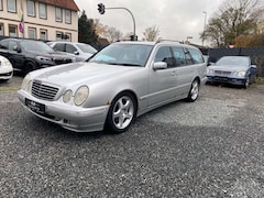 Bild des Angebotes Mercedes-Benz E 320 CDI T AVANTGARDE AHK XENON COMAND BOSE SH
