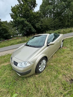 Bild des Angebotes Renault Megane 1.6 Coupe-Cabriolet Authenique