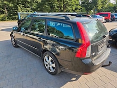Bild des Angebotes Volvo V50 Kombi 1.8