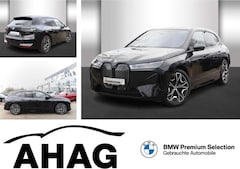 Bild des Angebotes BMW iX xDrive50 Sportpaket Klimaaut. AHK Soft-Close