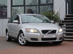 Bild des Angebotes Volvo V50 2.0D Kinetic Klimaauto. Navi HU 08/27