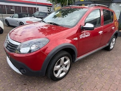 Dacia Sandero Stepway II/2.Hand/Scheckheft/TÜV 11.2027/Klima