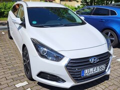Bild des Angebotes Hyundai i40 i40cw 1.7 CRDi Automatik Fifa World Cup Edition