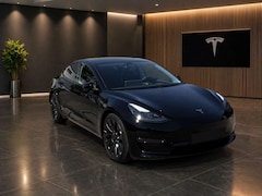 Bild des Angebotes Tesla Model 3 Langstreckenbatt. Allradantrieb Dual Motor Perform