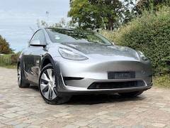 Bild des Angebotes Tesla Model Y Basis RWD*LED&1ERH&AUTOPAILOT*