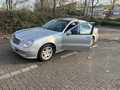 Bild des Angebotes Mercedes-Benz E 240 Avantgarde