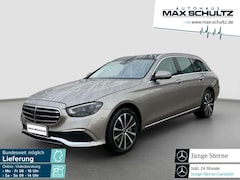 Bild des Angebotes Mercedes-Benz E 300 de T 4M PSD*AHV*HUD*DISTR*MEMORY*BURMESTER